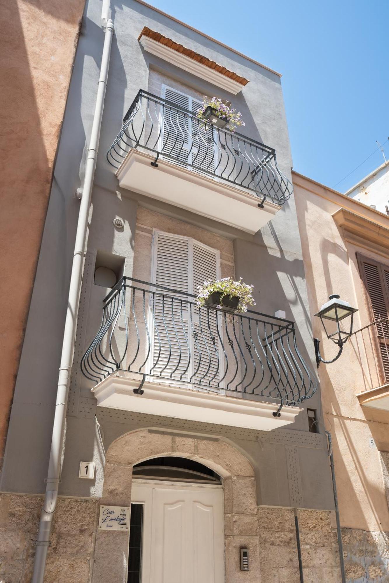 Casa L'orologio Apartment Barletta